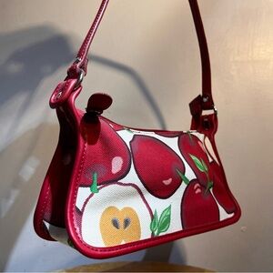 Fruit purse Tommy Hilfiger Apple print